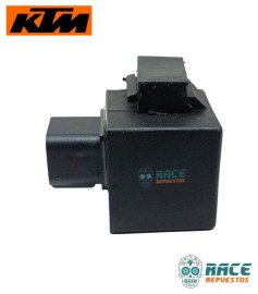 Unidad Terminacion Luces Duke 200/390 / RC 125/200/390 Original KTM Unidad Terminacion Luces Duke 200/390 / RC 125/200/390 Original KTM