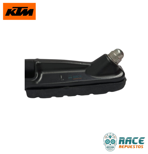 PEDALIN PISADERA TRASERA IZQUIERDA KTM DUKE y RC y Adventure/Svartpilen (COPILOTO) - Image 3