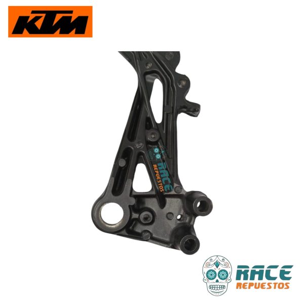 ESTRIBERA COPILOTO DERECHO KTM RC 200 RC 390 (DELANTERO) - Image 7