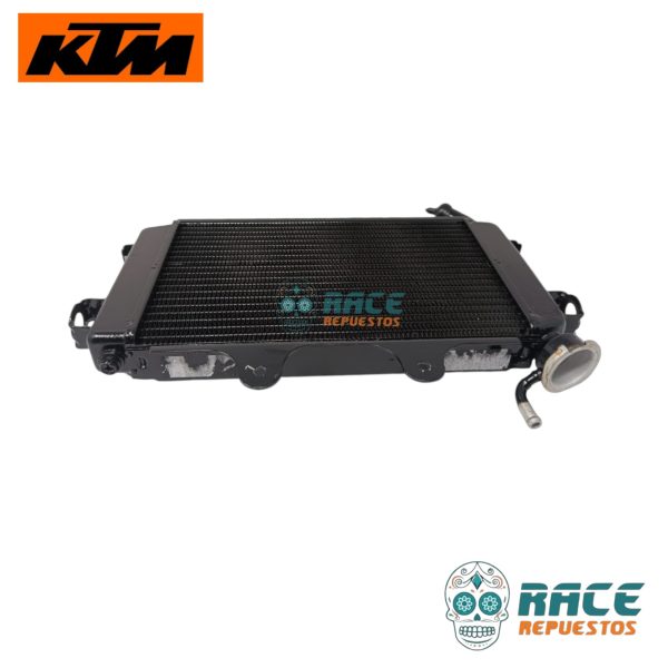 RADIADOR COMPLETO DUKE 125 KTM 200 ORIGINAL 2013-2019 - Image 4