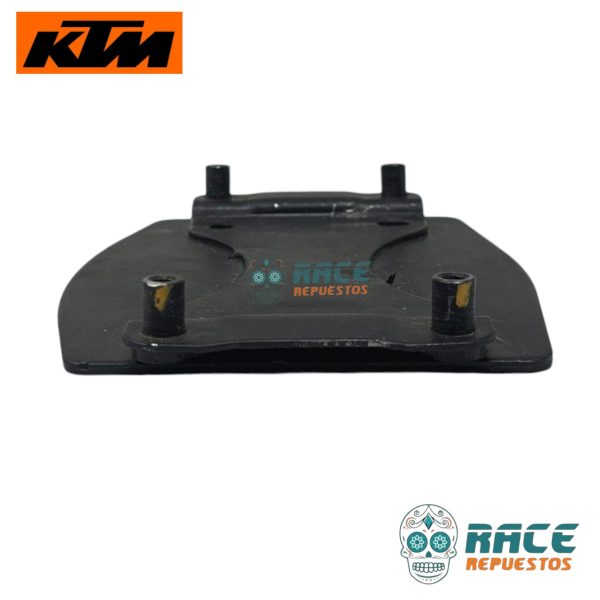 Soporte Protector ECU KTM Duke 390 Original - Image 9