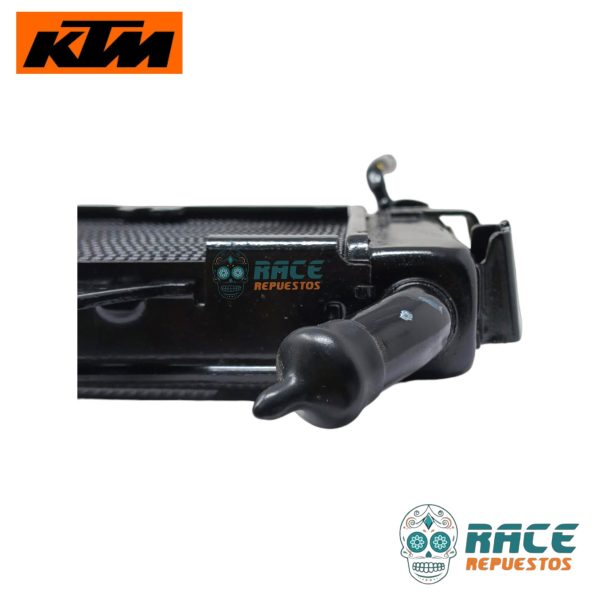RADIADOR KTM DUKE 250 DUKE 390 (SIN VENTILADOR) - Image 5