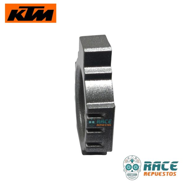 Trinquete KTM DUKE RC Adventure Svartpilen Original (TENSOR DE CADENA IZQUIERDA) - Image 13