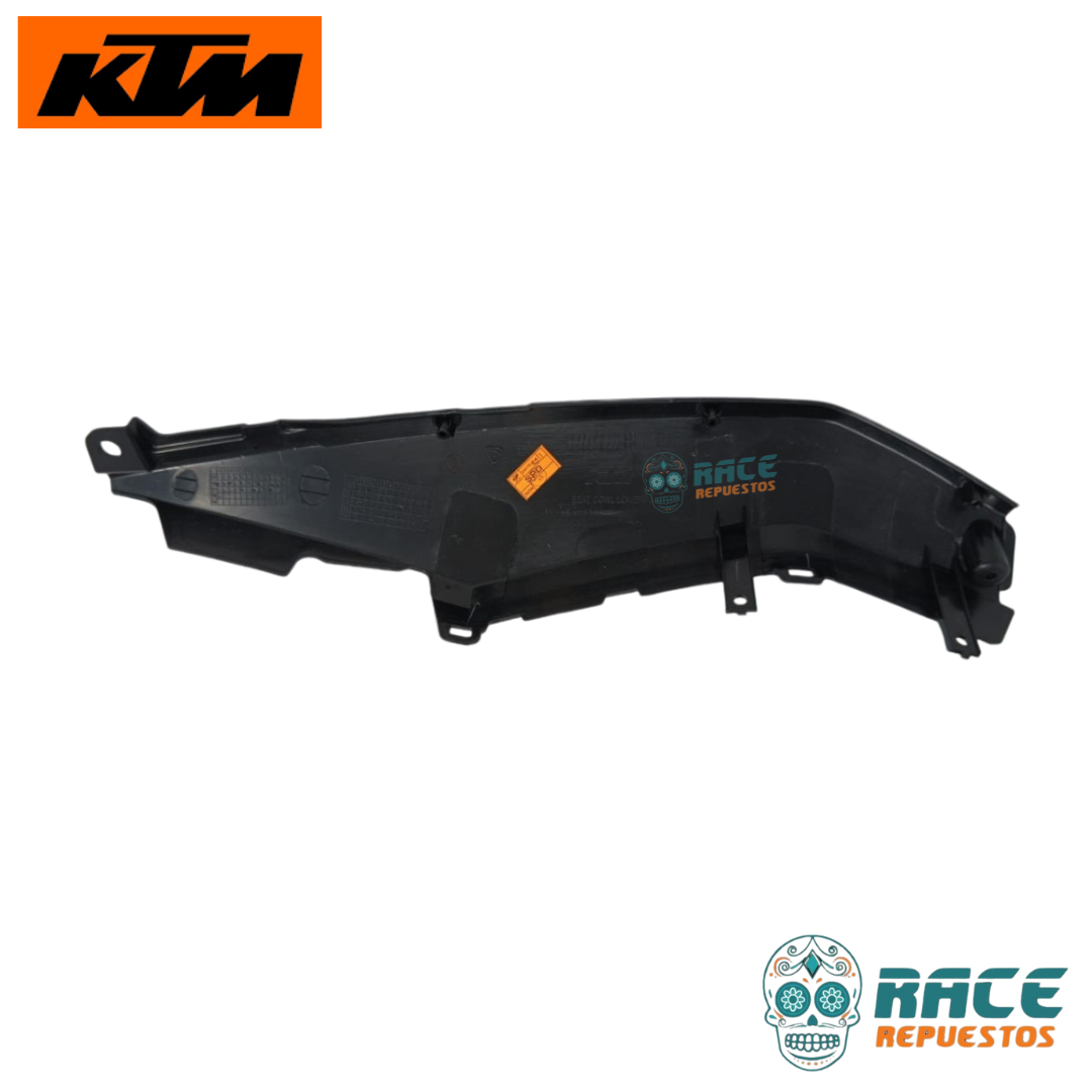 TAPA DE ASIENTO DERECHO KTM DUKE 200/390 CLASICAS - Image 3