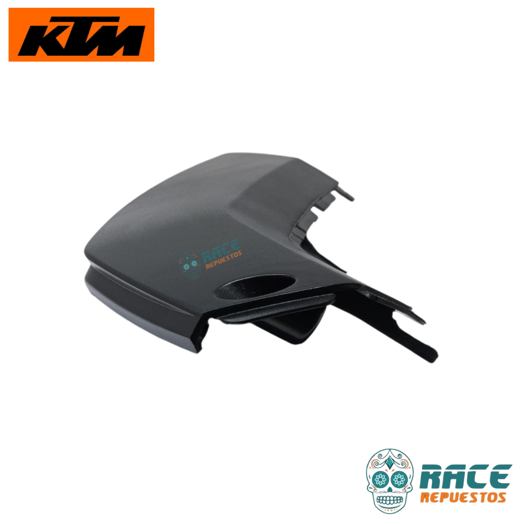 TAPA DE ASIENTO DERECHO KTM DUKE 200/390 CLASICAS - Image 9