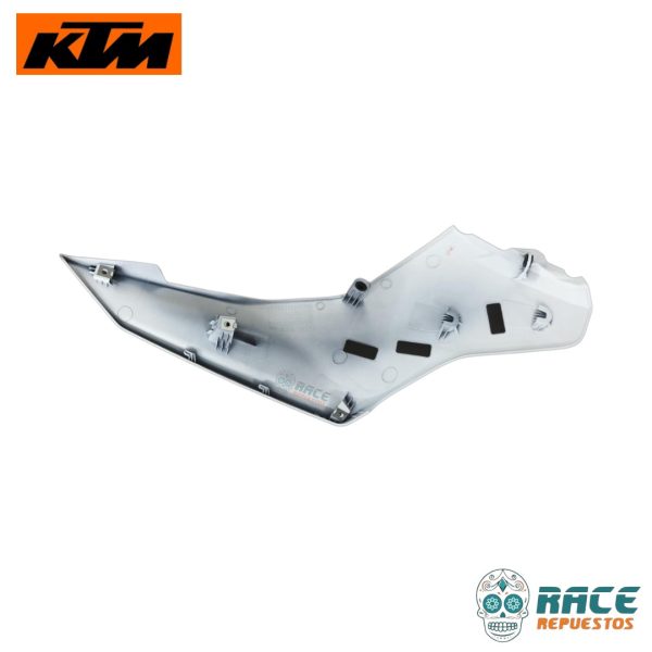 TAPA ESTANQUE GASOLINA IZQUIERDA KTM DUKE 250 GENERACION-3 - Image 10