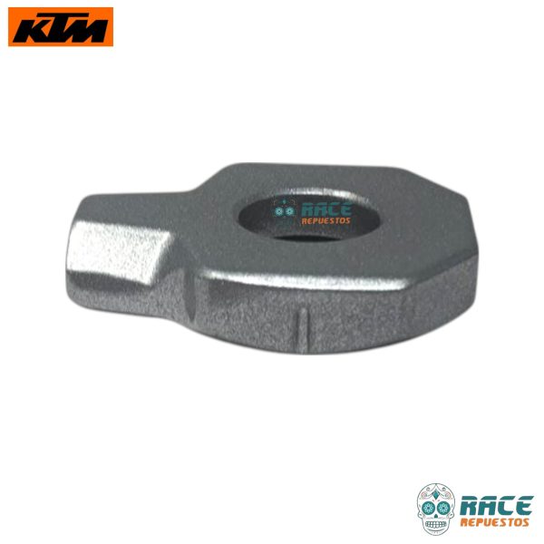 Trinquete Derecho KTM Duke 250 Duke 390 Generacion-3 Svartpilen 401 Original (Tensor de Cadena) - Image 8